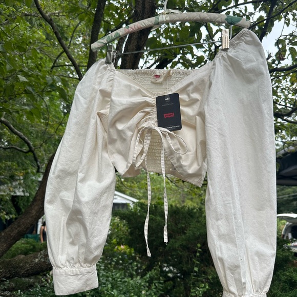 Levi's Off-White Ruched Blouse - Picture 4 of 7